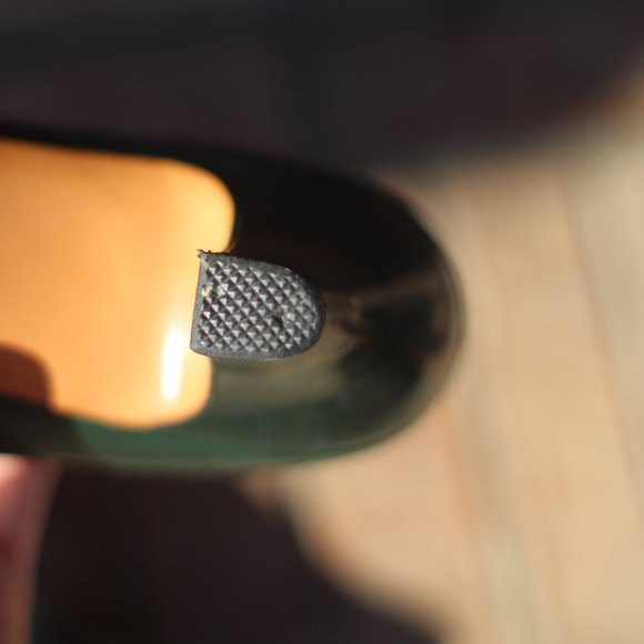 Vintage Hunter Green Salvatore Ferragamo Sz 7.5AAA EUC - Picture 5 of 6